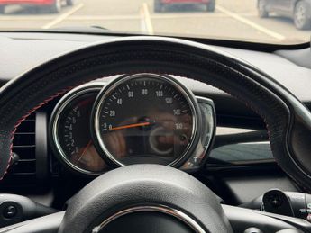 MINI Hatch 2.0 Cooper S Sport Steptronic Euro 6 (s/s) 3dr
