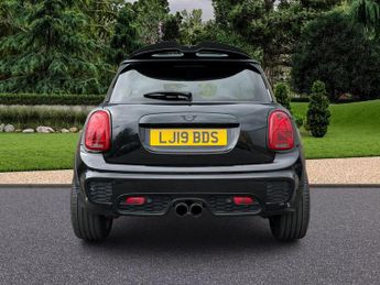 MINI Hatch 2.0 Cooper S Sport Steptronic Euro 6 (s/s) 3dr