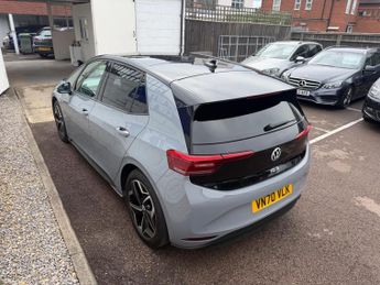 Volkswagen ID.3 Pro Performance 58kWh Family Auto 5dr