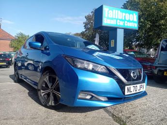 Nissan Leaf 40kWh N-Connecta Auto 5dr
