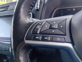 Nissan Leaf 40kWh N-Connecta Auto 5dr