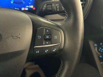 Ford Focus 1.5 EcoBlue Vignale Hatchback 5dr Diesel Auto Euro 6 (s/s) (120 
