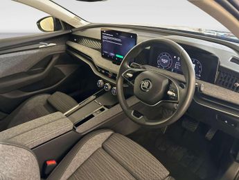 Skoda Superb 1.5 TSI e-TEC MHEV SE Technology Estate 5dr Petrol Hybrid DSG Eu
