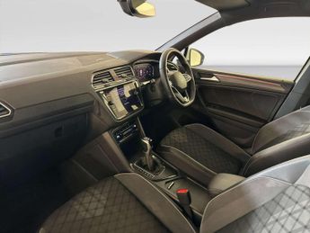 Volkswagen Tiguan 1.5 TSI R-Line Edition SUV 5dr Petrol DSG Euro 6 (s/s) (150 ps)