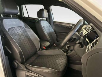 Volkswagen Tiguan 1.5 TSI R-Line Edition SUV 5dr Petrol DSG Euro 6 (s/s) (150 ps)