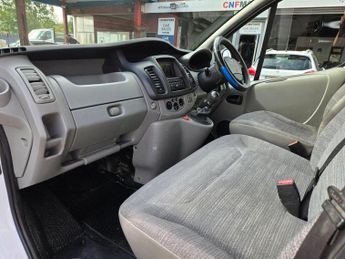 Renault Trafic 2.0 dCi SL29 L1 H1 3dr