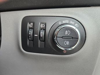 Vauxhall Corsa 1.4i ecoFLEX SE Euro 6 5dr