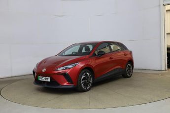 MG MG4 64kWh SE Long Range Auto 5dr