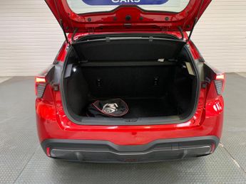 MG MG4 64kWh SE Long Range Auto 5dr