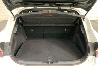 Toyota Corolla 1.8 VVT-h Icon Tech CVT Euro 6 (s/s) 5dr