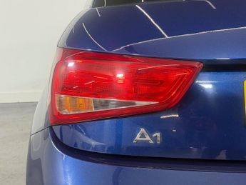 Audi A1 1.4 TFSI Sport S Tronic Euro 5 (s/s) 3dr
