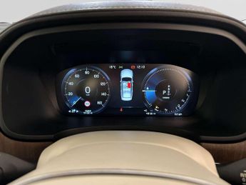 Volvo S90 2.0h T8 Recharge 11.6kWh Inscription Saloon 4dr Petrol Plug-in H