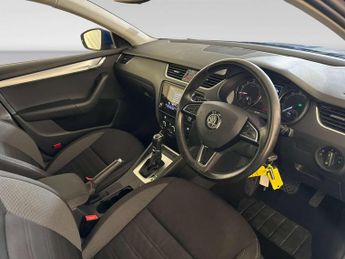 Skoda Octavia 1.0 TSI GPF SE Technology Estate 5dr Petrol DSG Euro 6 (s/s) (11