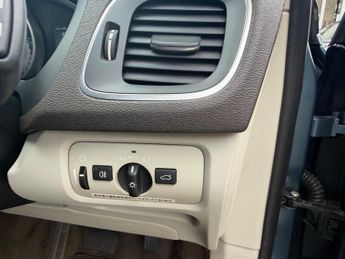 Volvo V40 1.6 T4 SE Powershift Euro 5 (s/s) 5dr