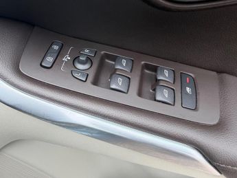 Volvo V40 1.6 T4 SE Powershift Euro 5 (s/s) 5dr