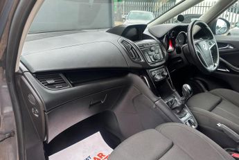 Vauxhall Zafira Tourer 1.4i Turbo SRi Euro 6 5dr