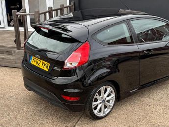 Ford Fiesta 1.0T EcoBoost Zetec S Euro 5 (s/s) 3dr