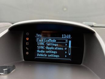 Ford Fiesta 1.0T EcoBoost Zetec S Euro 5 (s/s) 3dr