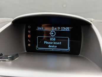 Ford Fiesta 1.0T EcoBoost Zetec S Euro 5 (s/s) 3dr
