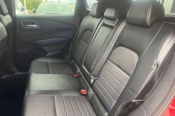 Nissan Qashqai 1.3 DiG-T 158 BHP Tekna 5dr Auto