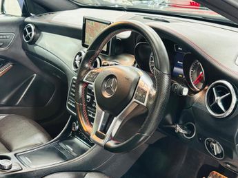 Mercedes-Benz GLA 2.1 GLA220 CDI AMG Line 7G-DCT 4MATIC Euro 6 (s/s) 5dr