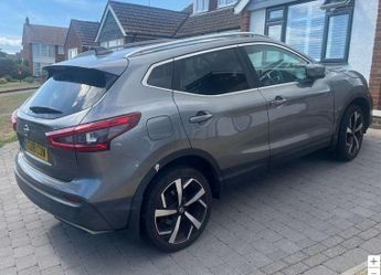 Nissan Qashqai 1.2 DIG-T Tekna XTRON Euro 6 (s/s) 5dr
