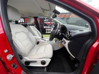 Mercedes-Benz B Class 1.6 B180 BlueEfficiency SE MPV 5dr Petrol 7G-DCT Euro 5 (s/s) (1