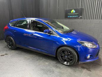 Ford Focus 1.6 TDCi ECOnetic Titanium Navigator Euro 5 (s/s) 5dr