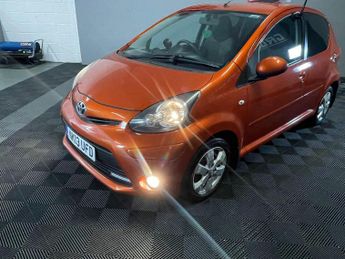Toyota AYGO 1.0 VVT-i Fire Euro 5 5dr