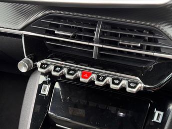 Peugeot E-2008 50kWh Allure Premium + Auto 5dr (7kW Charger)