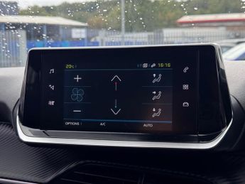 Peugeot E-2008 50kWh Allure Premium + Auto 5dr (7kW Charger)