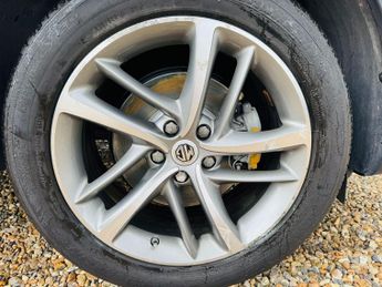 MG MG HS 1.5 T-GDI Exclusive DCT Euro 6 (s/s) 5dr