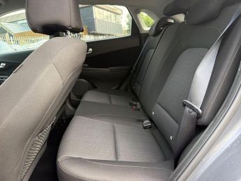Hyundai Kona 1.6 h-GDi Premium SUV 5dr Petrol Hybrid DCT Euro 6 (s/s) (141 ps
