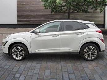 Hyundai Kona 64kWh Premium SUV 5dr Electric Auto (10.5kW Charger) (204 ps)