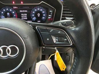 Audi A1 1.5 TFSI 35 S line Style Edition Sportback S Tronic Euro 6 (s/s)