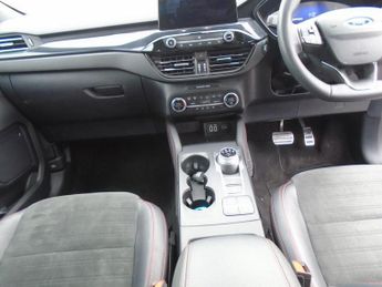 Ford Kuga 2.5h Duratec ST-Line X Edition CVT Euro 6 (s/s) 5dr