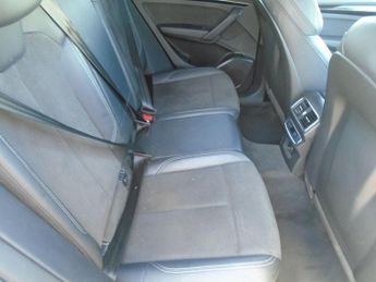 Audi Q5 2.0 TDI 40 S line S Tronic quattro Euro 6 (s/s) 5dr