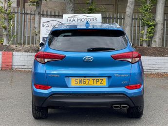 Hyundai TUCSON 2.0 CRDi SE Nav Auto 4WD Euro 6 5dr