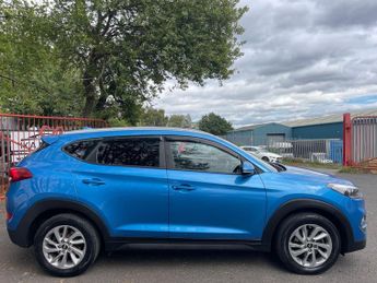 Hyundai TUCSON 2.0 CRDi SE Nav Auto 4WD Euro 6 5dr