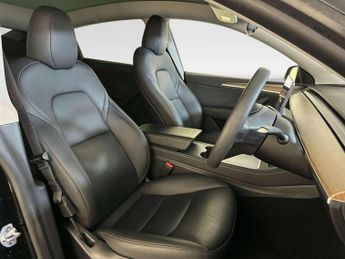 Tesla Model Y SUV 5dr Electric Auto RWD (346 ps)