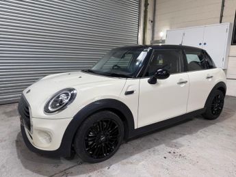 MINI Hatch 1.5 Cooper Steptronic Euro 6 (s/s) 5dr