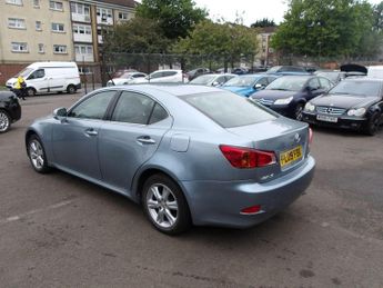 Lexus IS 2.2 220TD SE 4dr