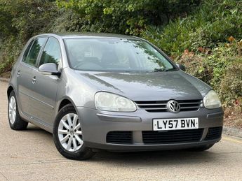 Volkswagen Golf 1.6 FSI Match 5dr