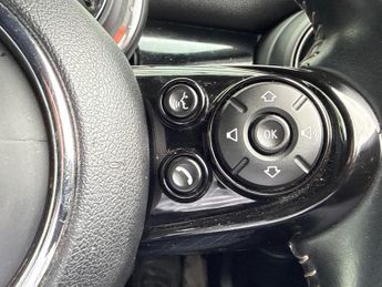 MINI Hatch 1.5 Cooper Seven Auto Euro 6 (s/s) 5dr