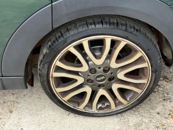 MINI Hatch 1.5 Cooper Seven Auto Euro 6 (s/s) 5dr