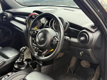 MINI Hatch 1.5 Cooper Seven Auto Euro 6 (s/s) 5dr