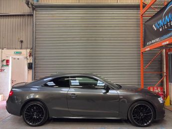 Audi A5 2.0 TDI Black Edition Plus S Tronic quattro Euro 5 (s/s) 2dr