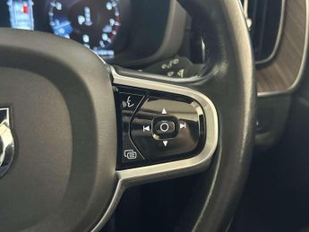 Volvo XC60 2.0 B5 MHEV Inscription SUV 5dr Petrol Hybrid Auto AWD Euro 6 (s