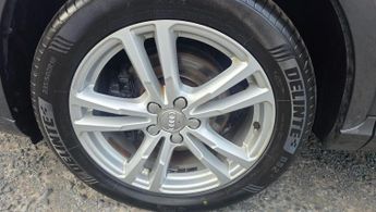 Audi Q3 1.4 TFSI CoD S line Edition S Tronic Euro 6 (s/s) 5dr