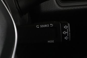 Renault Clio 1.6 E-TECH Evolution Auto Euro 6 (s/s) 5dr